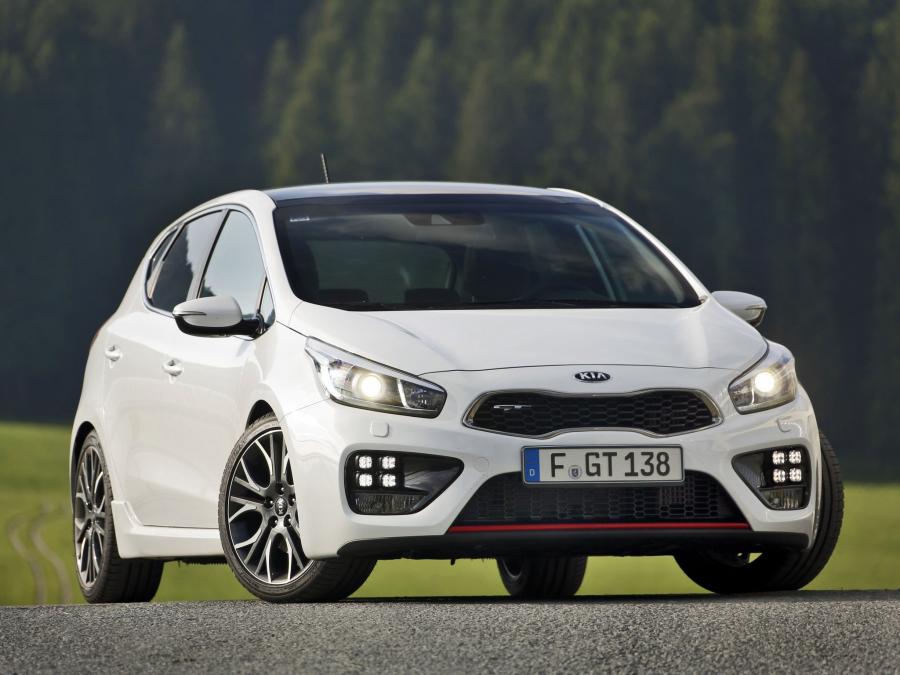  Kia cee&rsquo;d GT 2013 года  (UK) (фото 14 из 18)